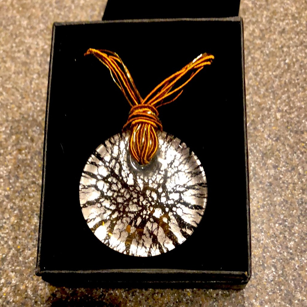 Italian - Murano Glass pendant 20” necklace.
